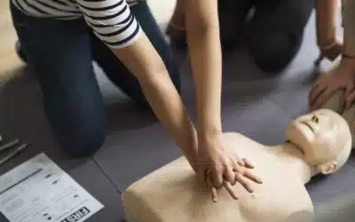 Former ses salariés à l’utilisation d’un défibrillateur : pourquoi et comment ?